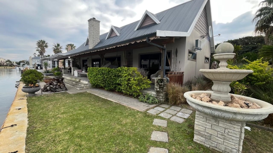 3 Bedroom Property for Sale in Marina Martinique Eastern Cape